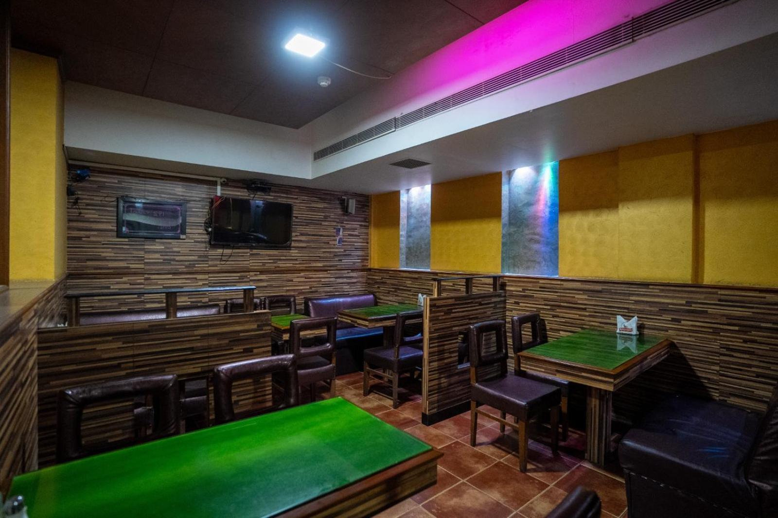 斯里布哈拉尼酒店 蒂鲁内尔维利 外观 照片